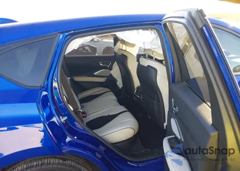 2022 Acura Rdx A-Spec Advance Package/Pmc Edition z USA, uszkodzony, nr VIN 5J8TC2H8XNL000069